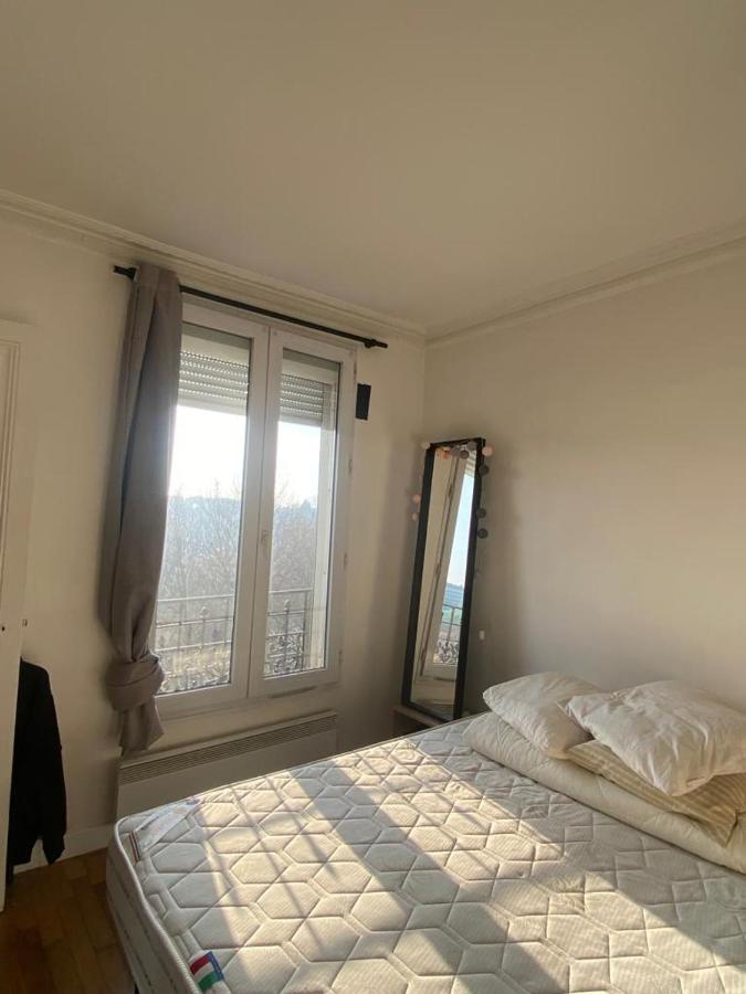 Appartement Ensoleille, Central Et Tout Equipe Avec Vue Tour Eiffel Et Pantheon Paris Exterior photo